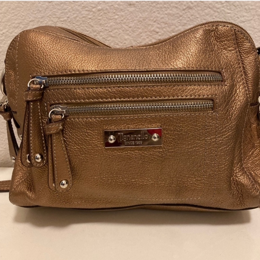 Like New Tignanello Crossbody